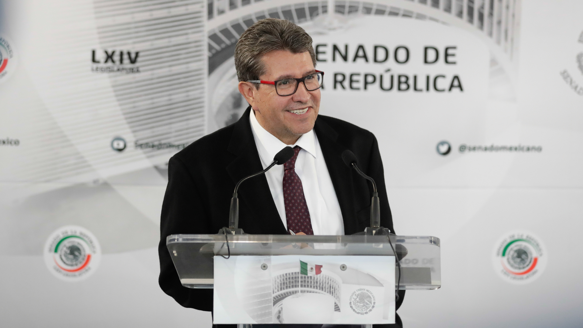 Ricardo Monreal reiteró sus aspiraciones a la candidatura presidencial de 2024 y pidió no ser excluido de la contienda (Foto: Cortesía Senado)
