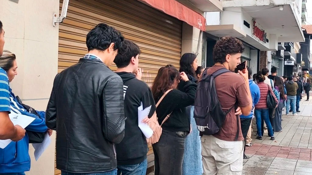 La desocupaci&oacute;n juvenil duplica el promedio general y crece el trabajo por cuenta propia