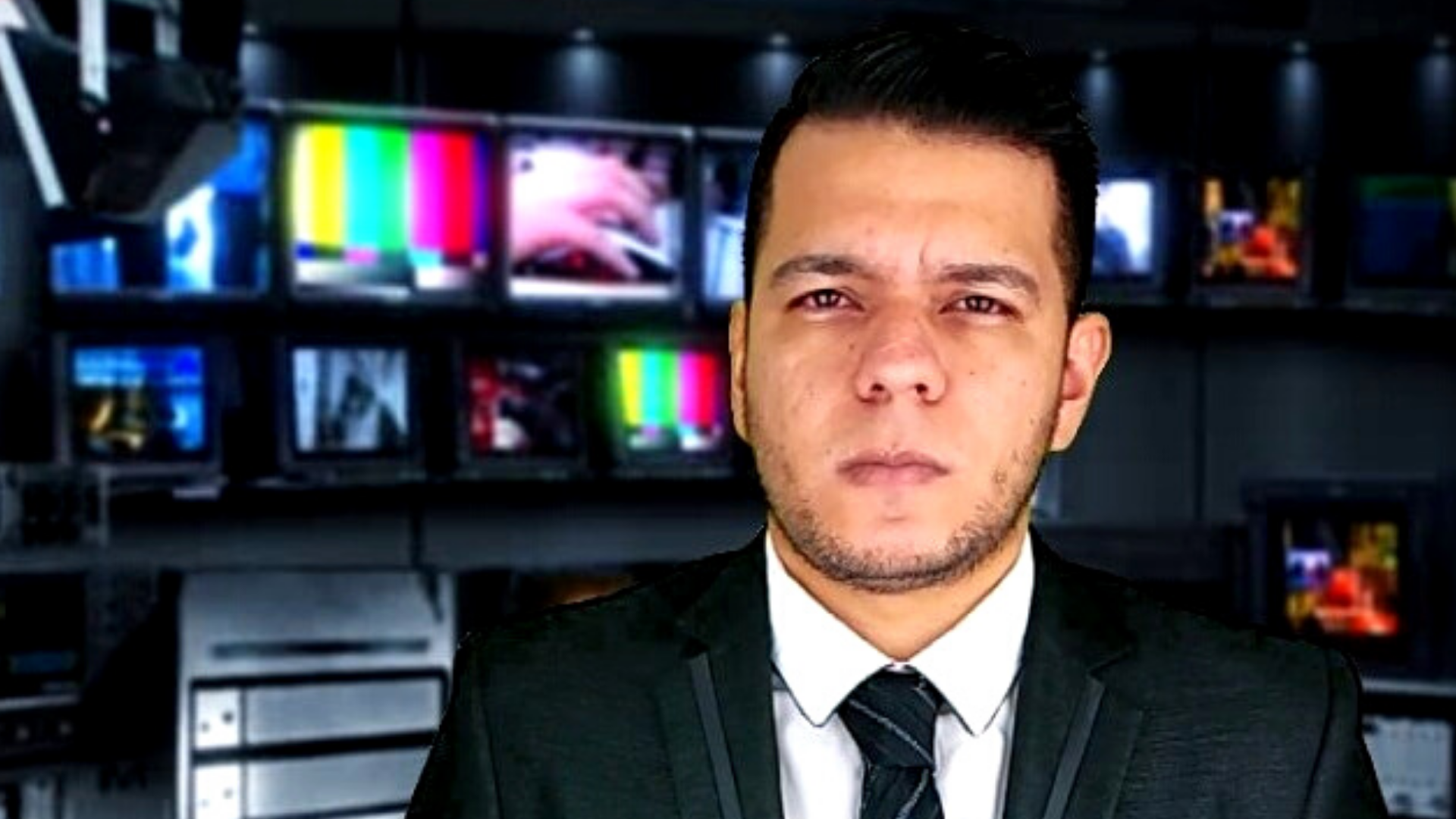 Jota Pe Hernández reacciona a la destitución de Pedro Castillo: “Ojalá que sigan cayendo todos esos ladrones”