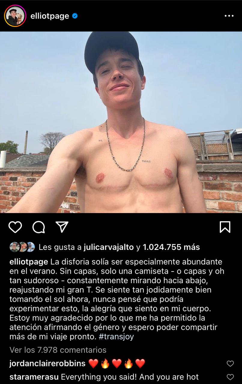 Elliot Page compartió en sus redes sociales una fotografía sin camiseta y con un mensaje a dos años de haber comenzado su transición (@elliotpage/Instagram)