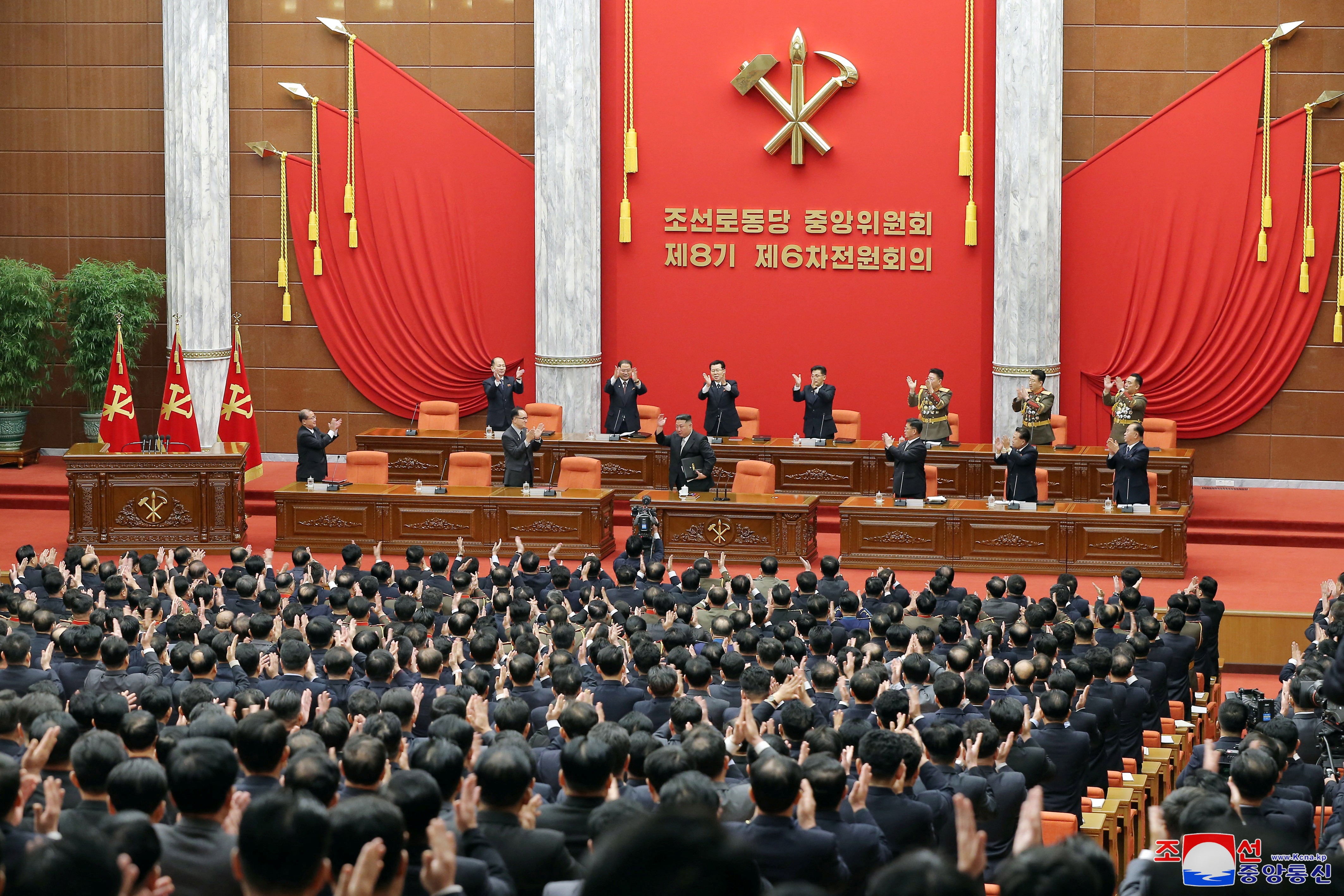 Crece la censura en Corea del Norte, el régimen adoptó una ley para la protección de los secretos de Estado. (KCNA via REUTERS)