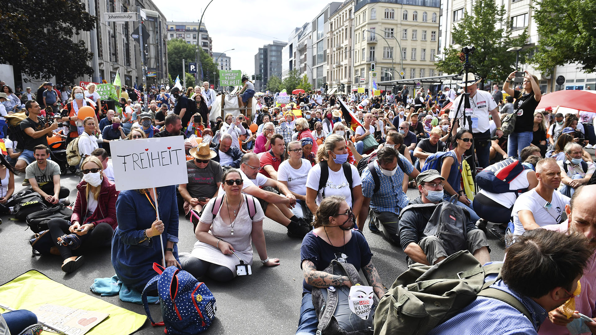 Ya había habido protestas el viernes (Bernd Von Jutrczenka/dpa via AP)