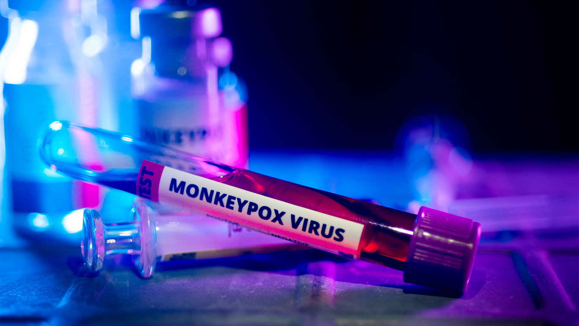 La viruela del mono o símica es una enfermedad zoonótica causada por un ortopoxvirus relacionado con la viruela (Getty)