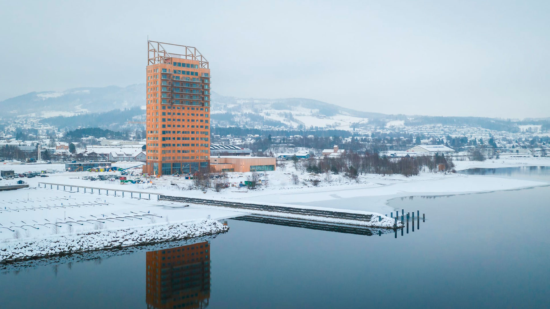 Cuanto Cuesta Un Edificio De 10 Pisos El más antiguo tiene casi mil años y nuevas técnicas desataron una carrera  a las nubes: cuáles son los edificios de madera más altos del mundo -  Infobae
