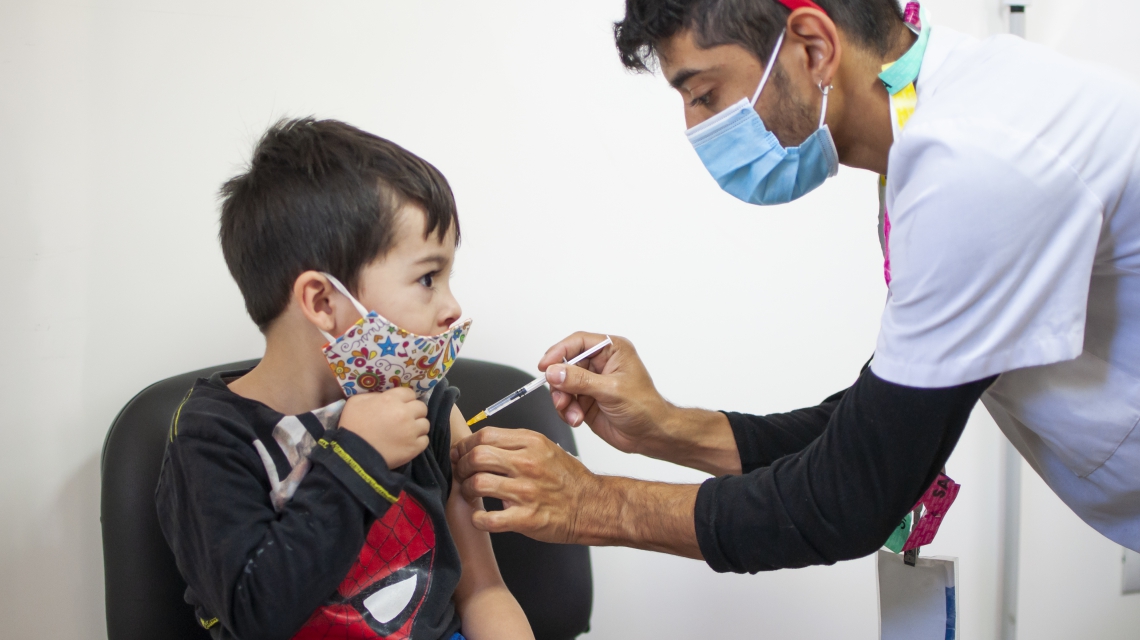 En la Argentina, desde el 1° de octubre al 13 de noviembre se hará una campaña de vacunación contra sarampión, rubéola, paperas y poliomielitis/Ministerio de Salud de Santa Fe