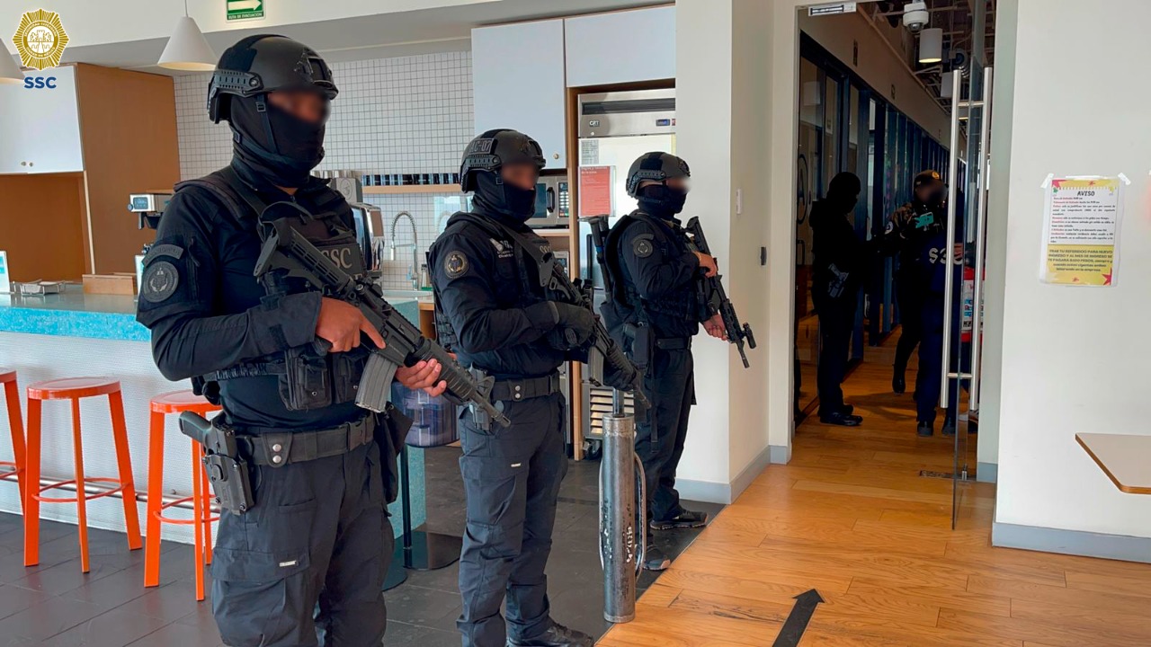 They carried out operations in CDMX against call centers accused of fraud and extortion (Photo: SSC)