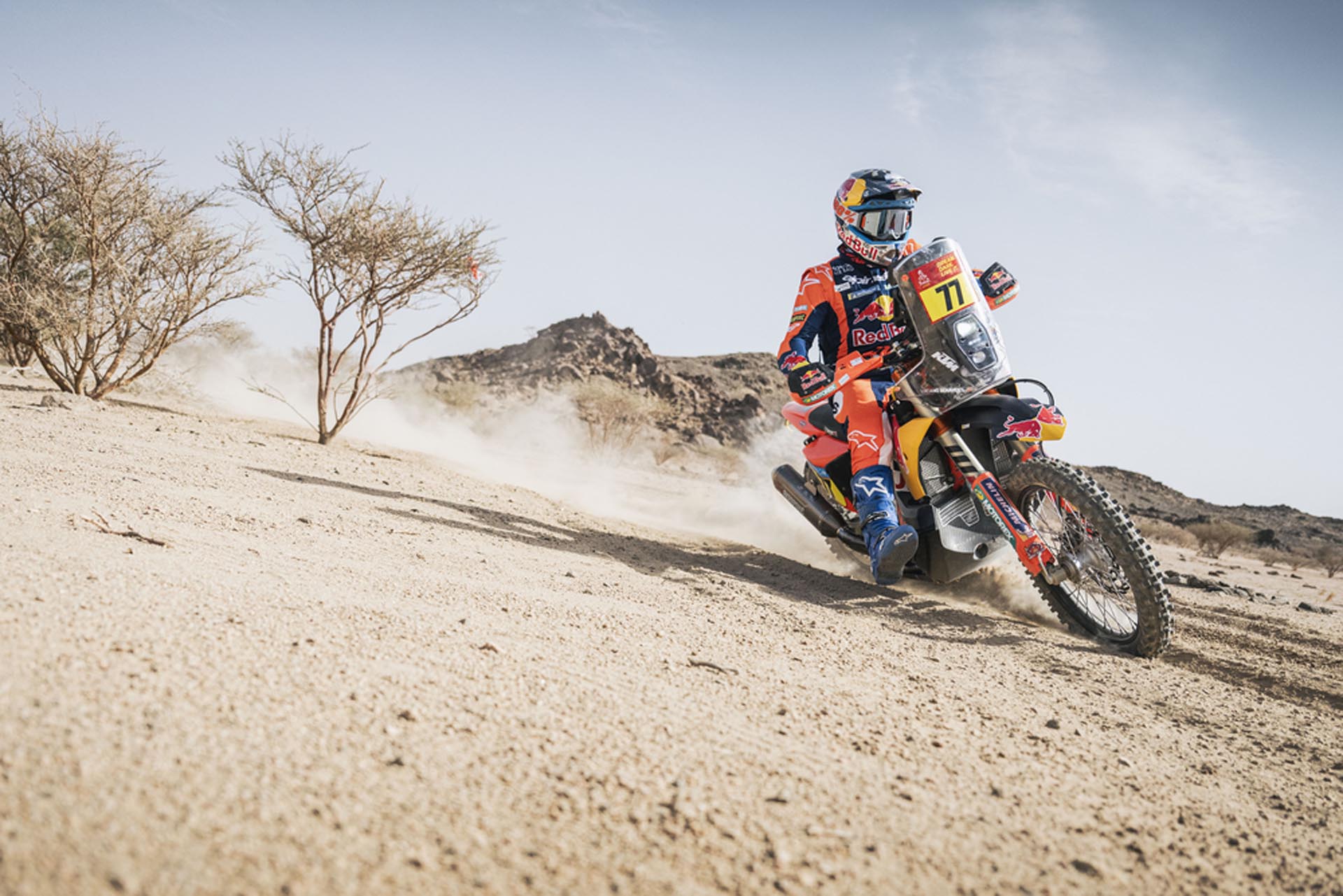 Triunfo argentino en una complicada jornada en el Rally Dakar y con un cambio al estilo F1: “Pasamos por millones de piedras”