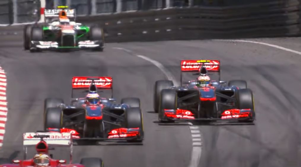 La polémica maniobra de Checo Pérez en Mónaco para rebasar en el “sitio imposible” (Foto: Youtube/Formula 1)