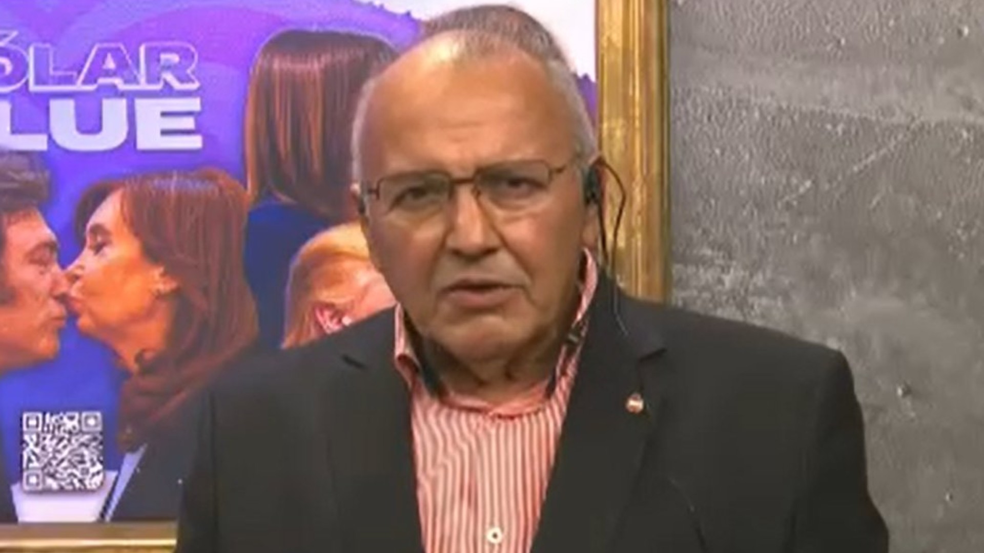 Camiones de ayuda humanitaria avanzan hacia Gaza en medio de la incertidumbre por la reapertura del cruce de Rafah