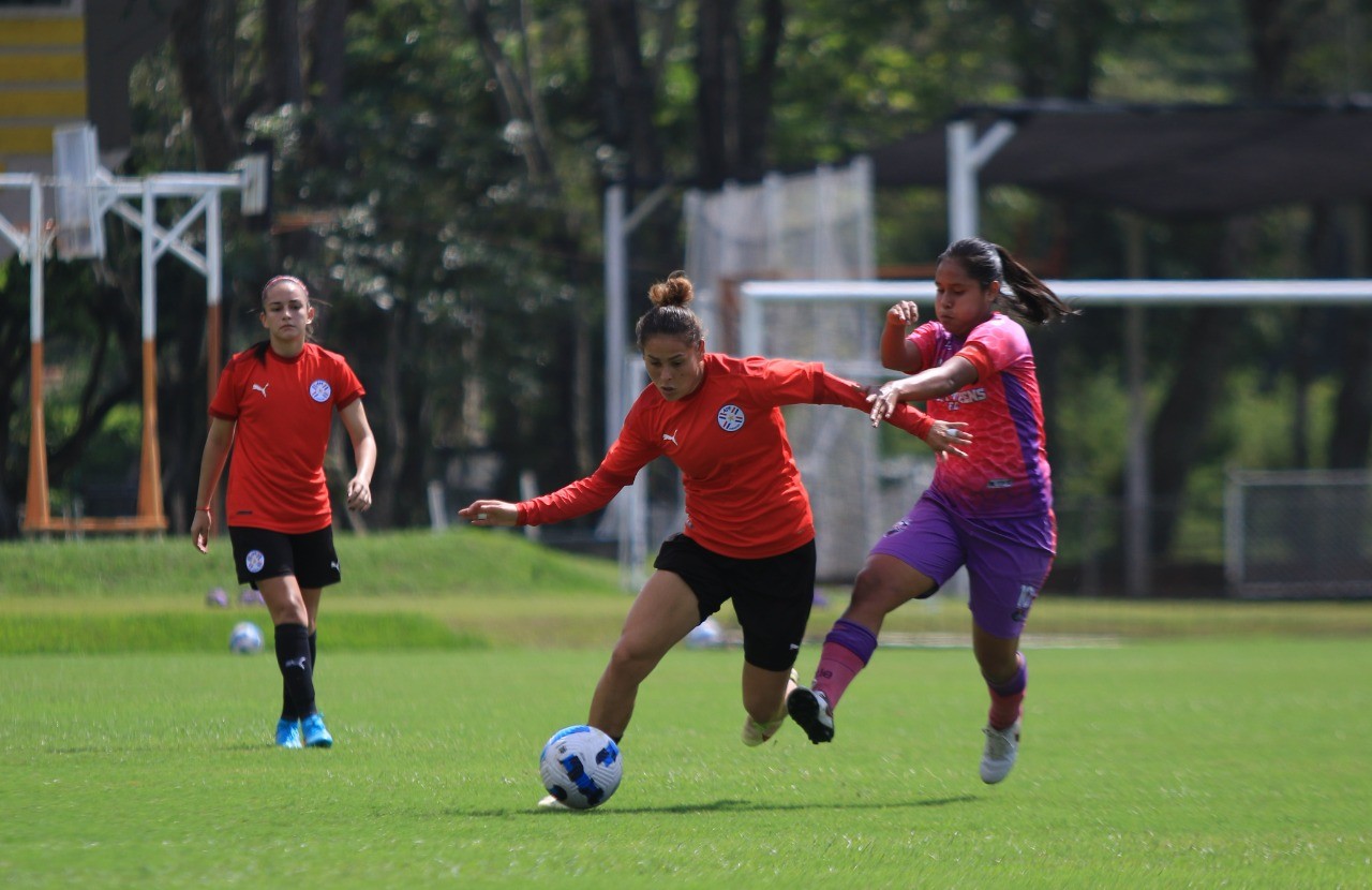 La selección de Paraguay realizó un partido amistoso ante Deportivo Sports de Colombia
