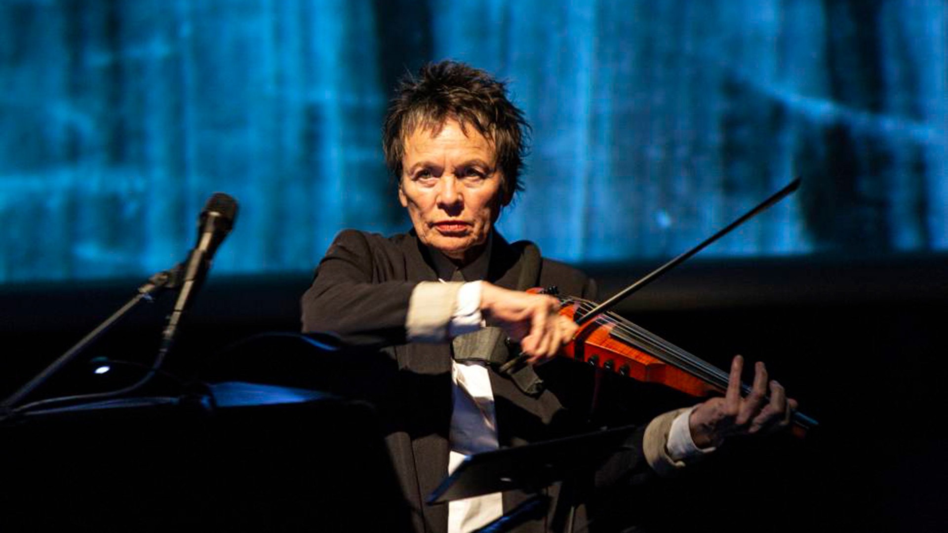 Laurie Anderson was in Buenos Aires as a guest of the literary festival Filba and talked about the digitalization of his works