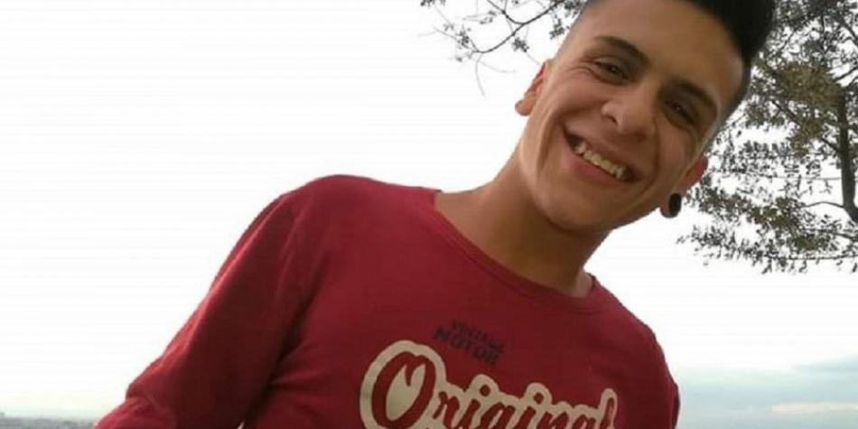 Dilan Cruz falleció tras recibir en la cabeza el impactó de un proyectil que disparó un policía del Esmad que estaba dispersando la protesta en la que participaba el estudiante. Foto: Archivo Infobae