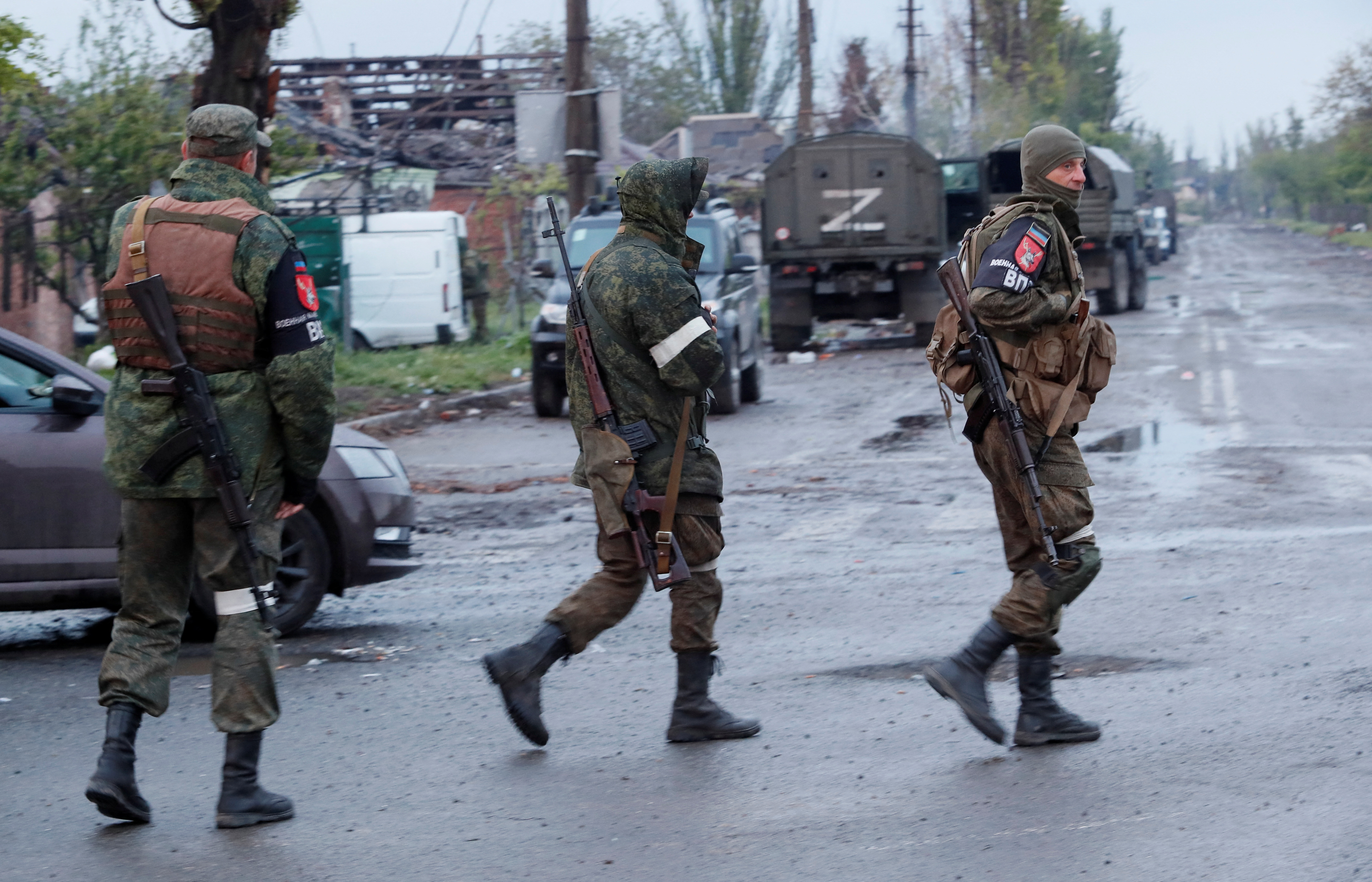Soldados rusos en Mariupol (Reuters)