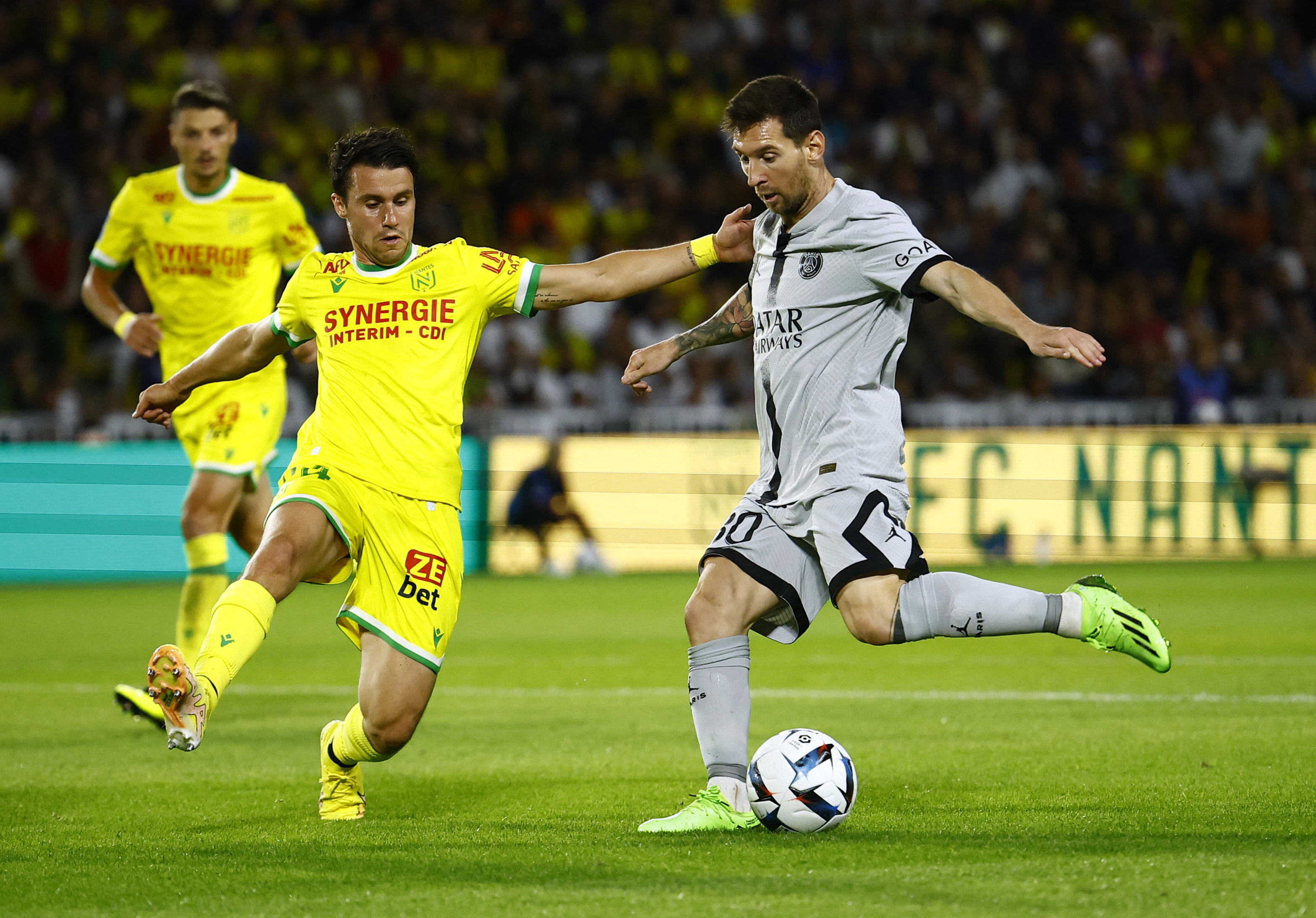 PSG will seek to get closer to the Ligue 1 title against Nantes (REUTERS / Stephane Mahe)