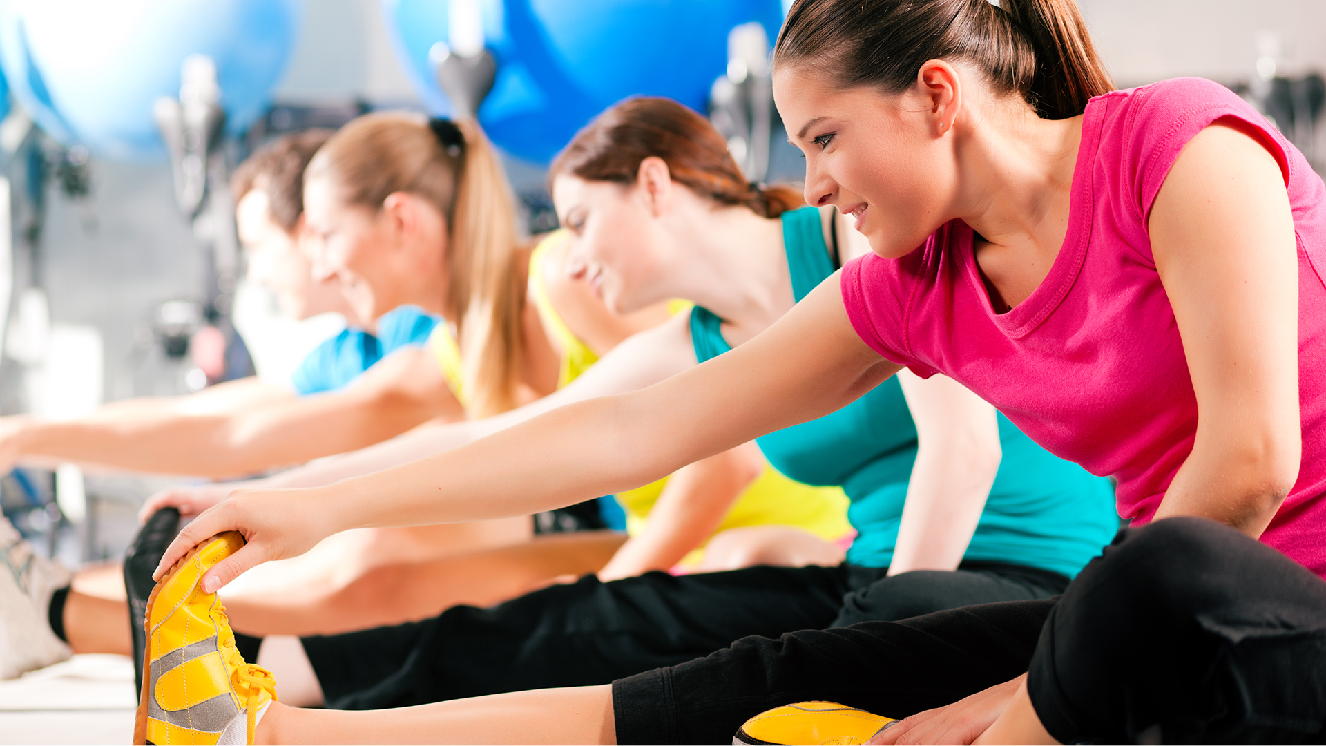 Muchos corredores van al gimnasio para trabajar con peso, pero muchos otros realizan pilates, yoga, funcional, entre otras prácticas  (iStock)