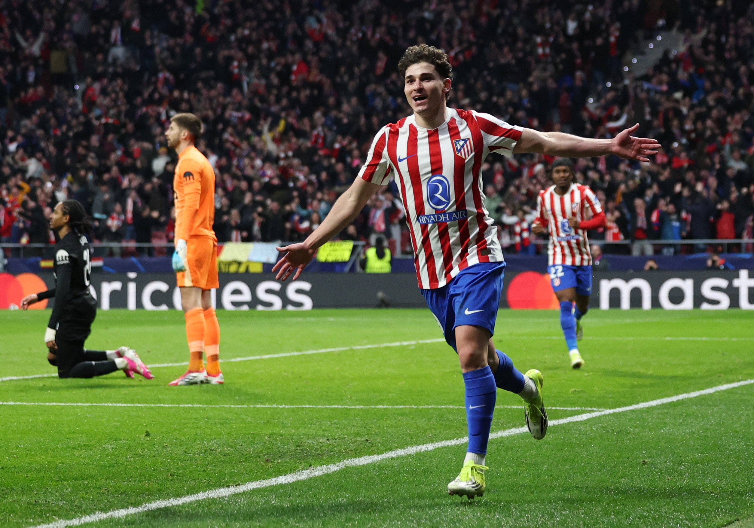 �Regresarán a París? El futuro de las obras del Louvre Abu Dhabi se complica por la guerra