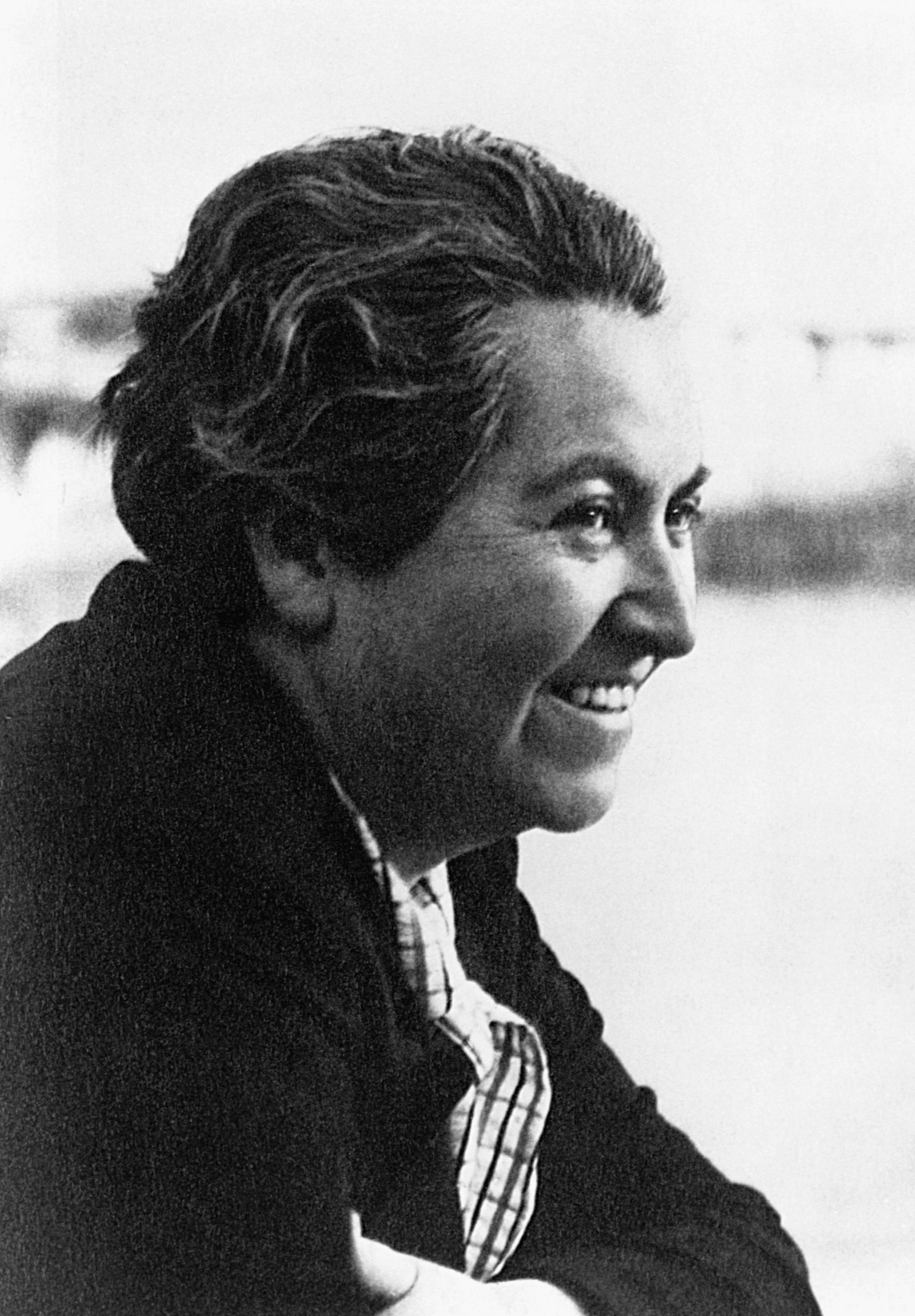 A 66 Años De La Muerte De Gabriela Mistral Quién Fue La Primera Mujer