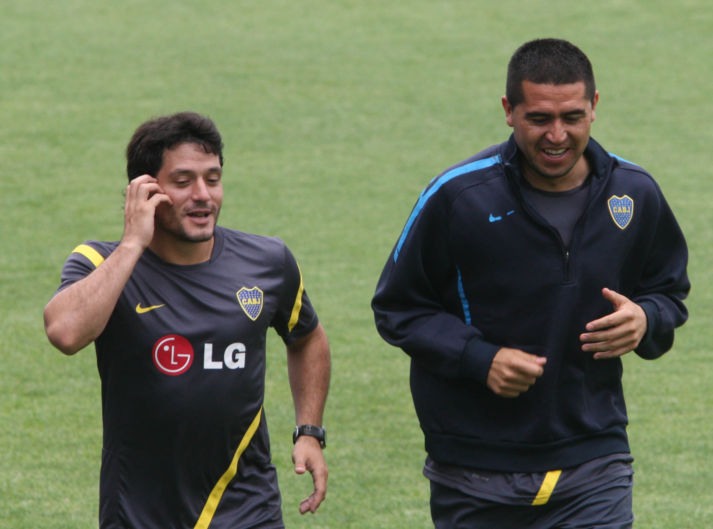 Diego Rivero y Juan Román Riquelme compartieron plantel en Boca Juniors durante tres años