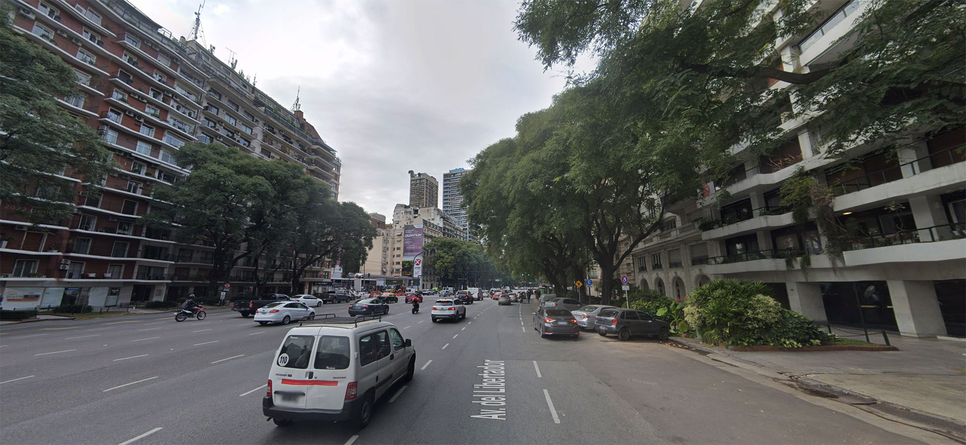Avenida del Libertador between Salguero and Cavia, a highly valued area of ​​Palermo