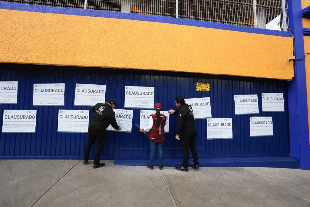 Alcaldía Cuauhtémoc clausuró La Polar luego de que la Fiscalía CDMX la regresara a sus dueños