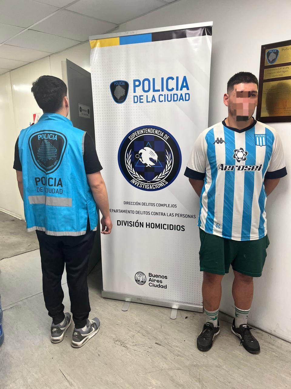 Incendio en un hotel familiar de Caballito: murió un hombre de 30 años y tuvieron que asistir a 5 personas