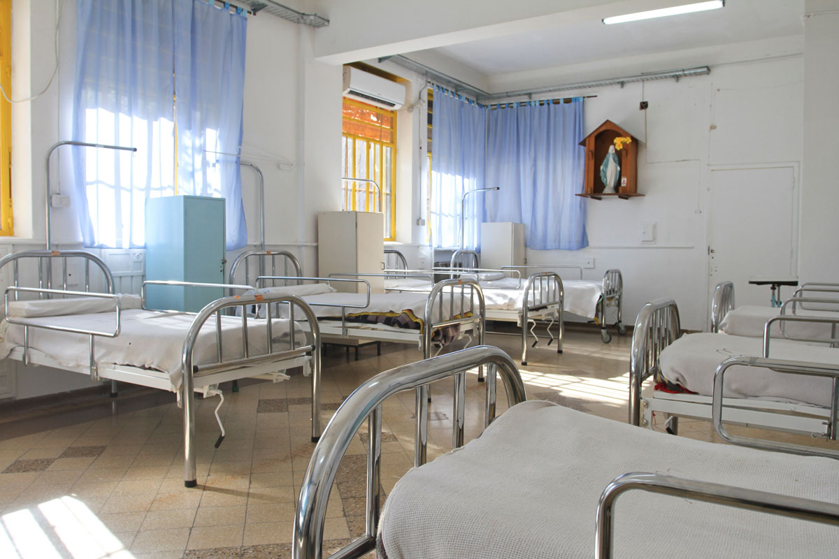 Uno de los aspectos más polémicos e incumplibles de la ley es el cierre de los hospitales psiquiátricos y la internación de los pacientes en el hospital general