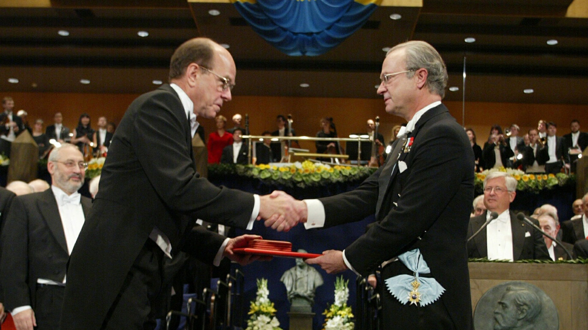 Sharpless ganó previamente un Premio Nobel en 2001. Es la quinta persona en recibir el premio dos veces