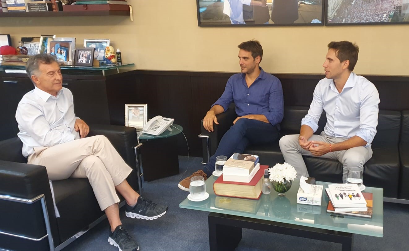 Mauricio Macri, reunido con Manuel y Santiago Passaglia