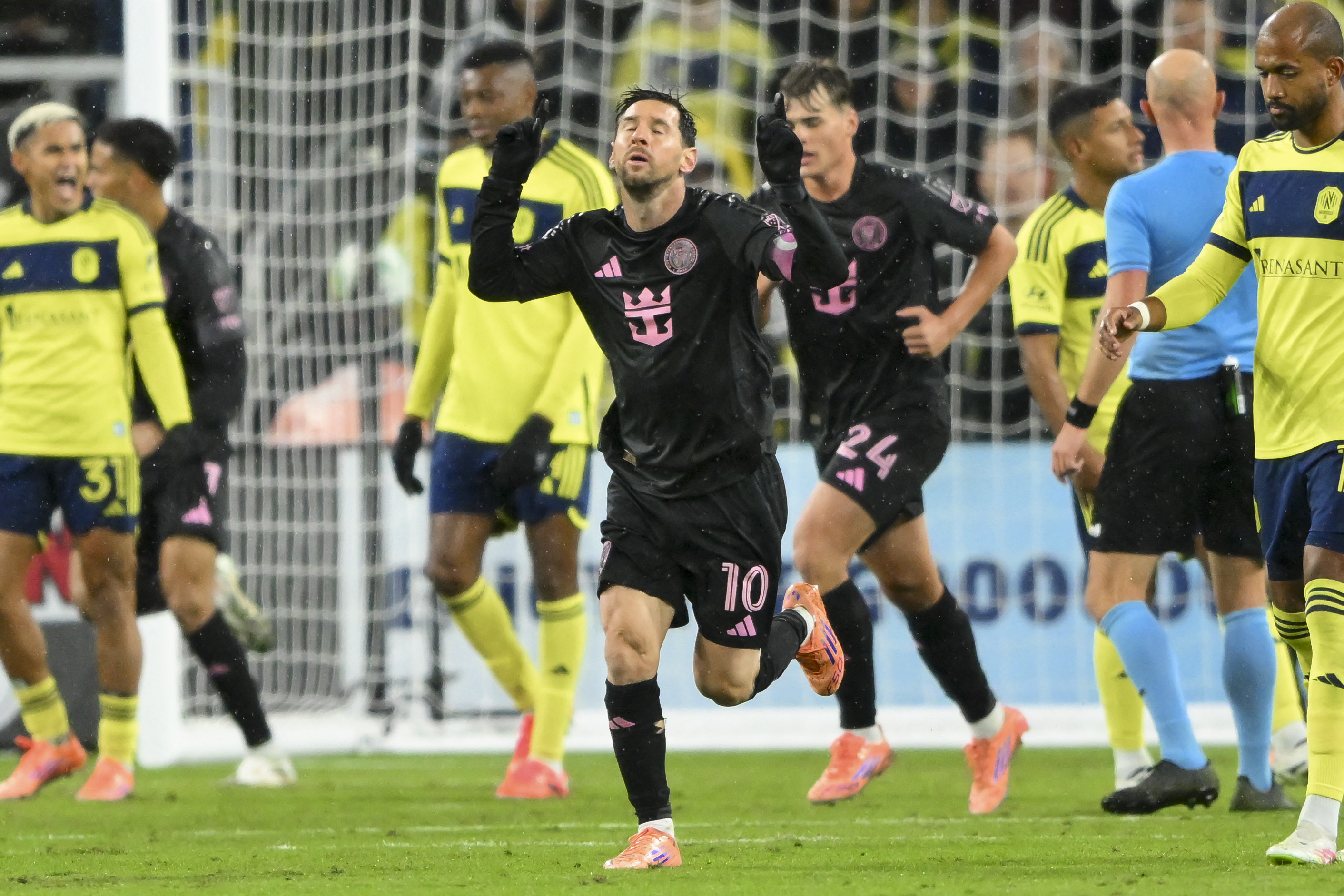 “El cambio comenzó, aunque no se vea”: la transformación silenciosa de la sociedad cubana bajo el control estatal