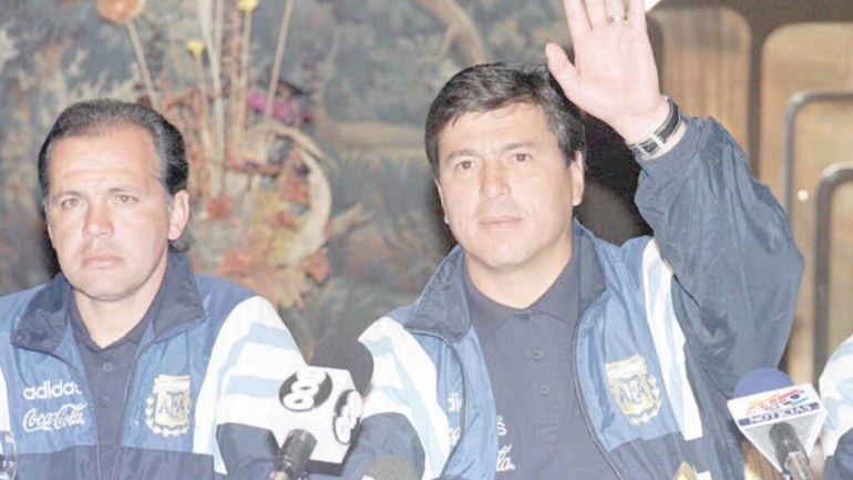 Sabella había sido ayudante de campo de Passarella en la selección argentina que participó del Mundial 98