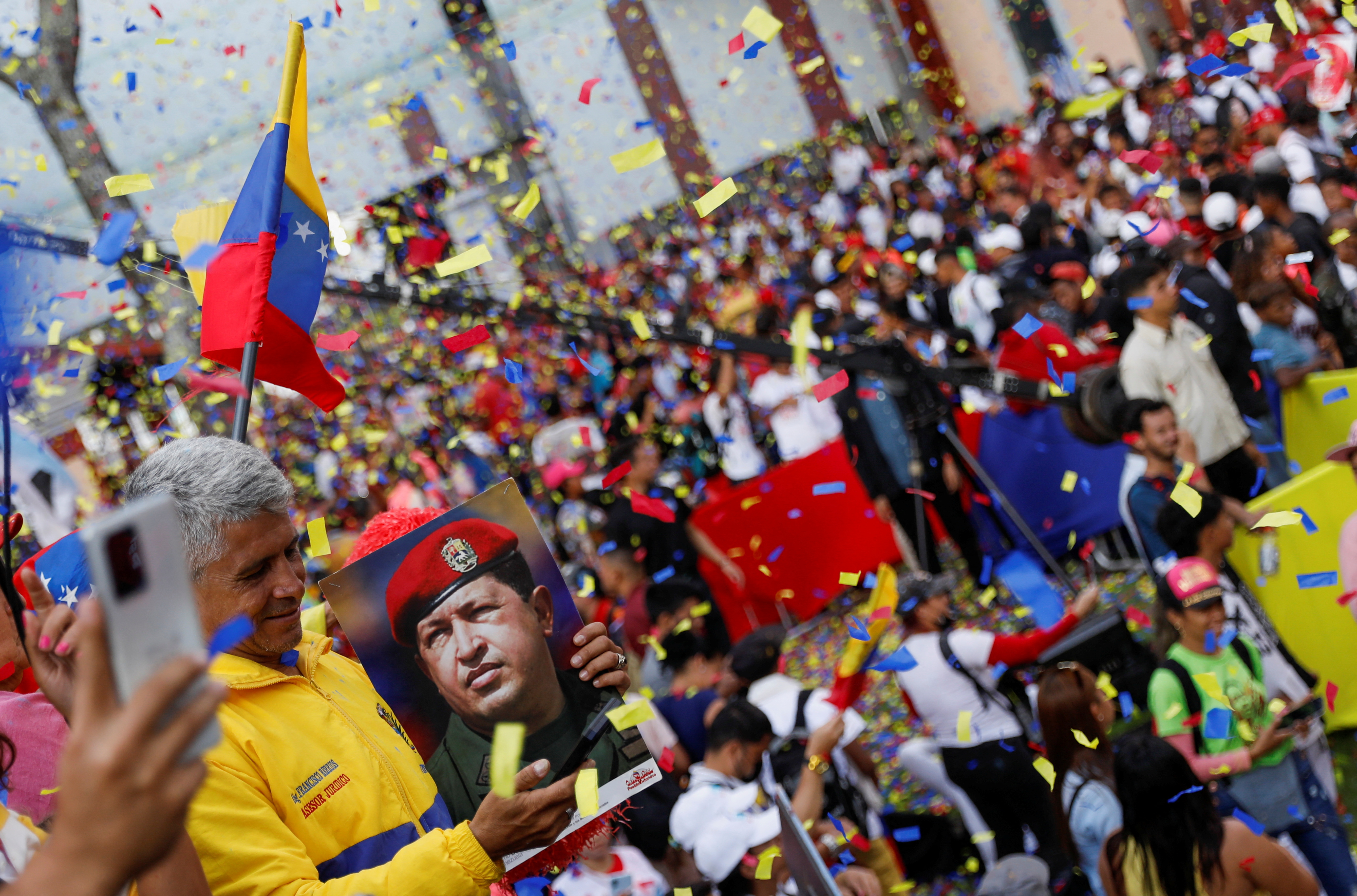 Con nostalgia, venezolanos recuerdan a Hugo Chávez a 10 años de su muerte