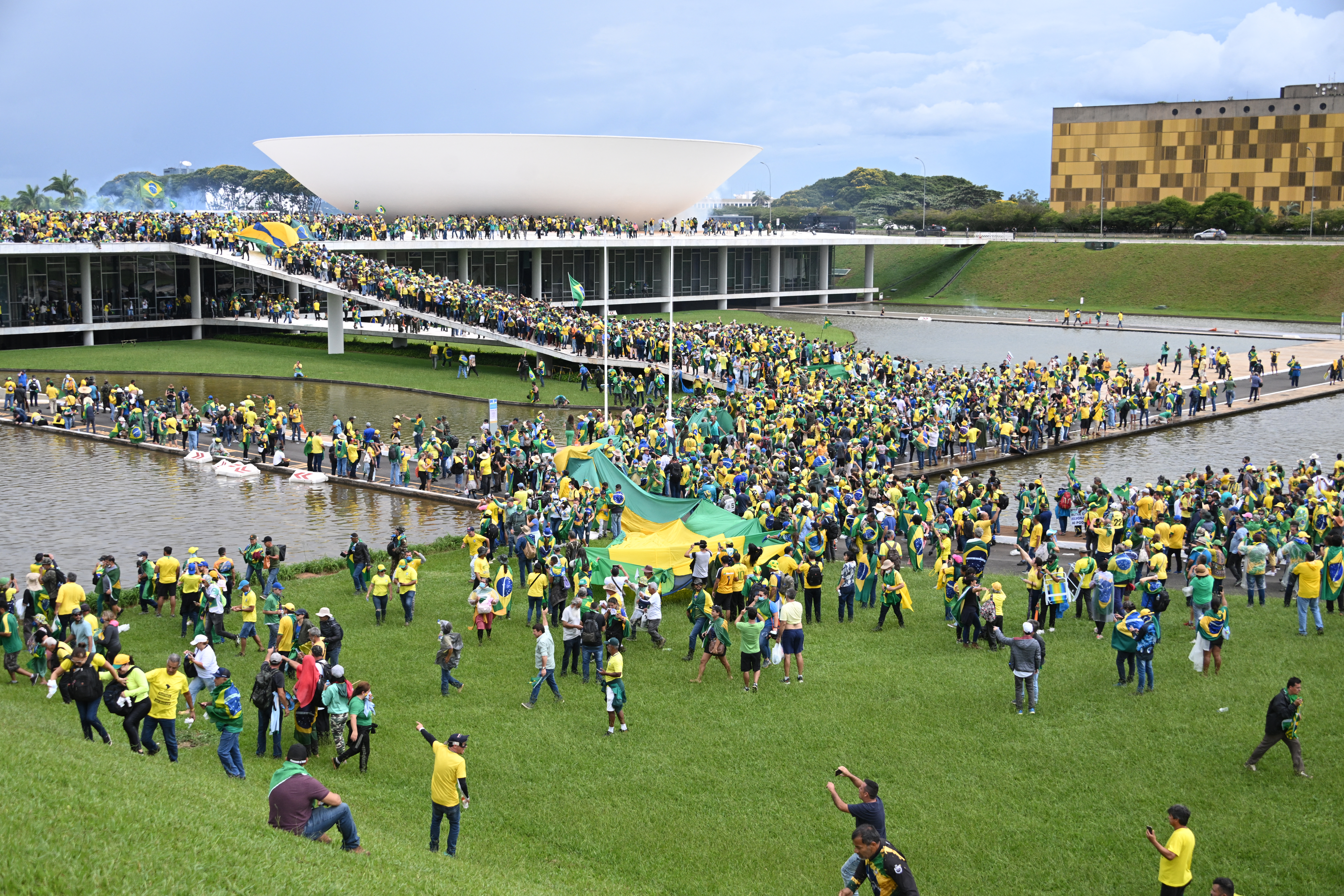 La Justicia de Brasil pidió suspender la toma de posesión de 11 diputados vinculados al asalto del Congreso