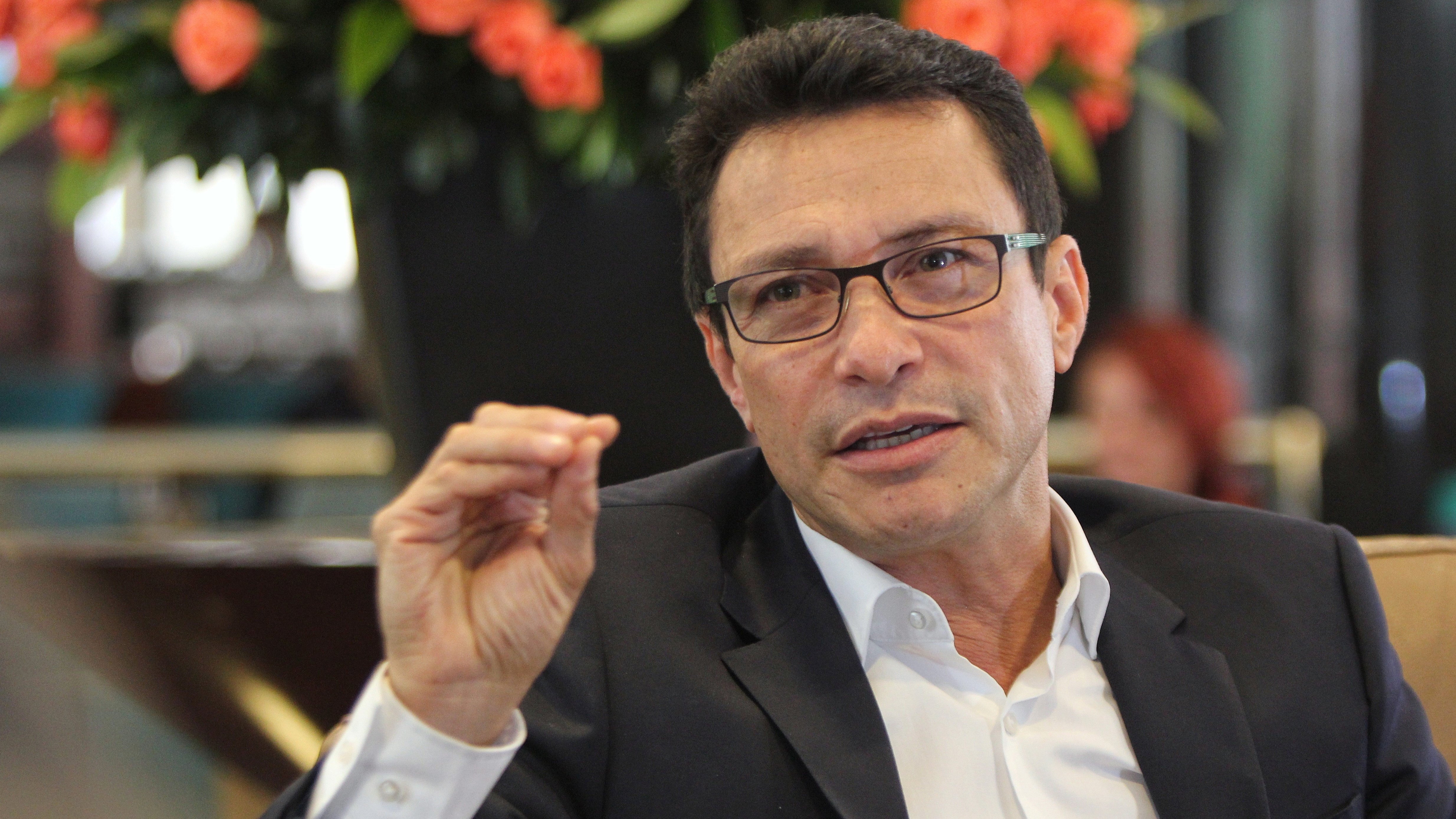 Desestiman denuncia contra el gobernador Carlos Caicedo por “torpetear diligencias judiciales”