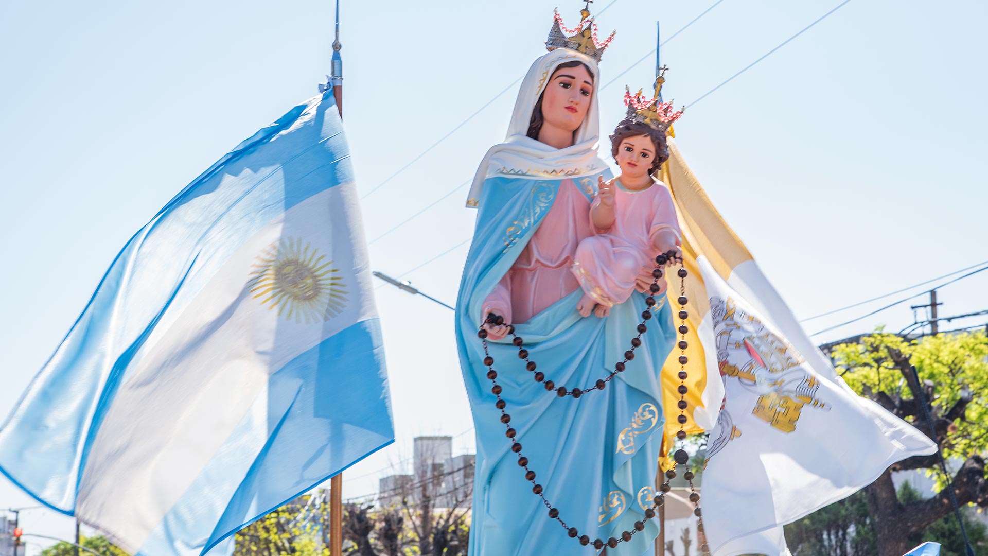 Día de la Virgen de San Nicolás: la historia de la aparición que desde 1983  atrae miles de fieles - Infobae