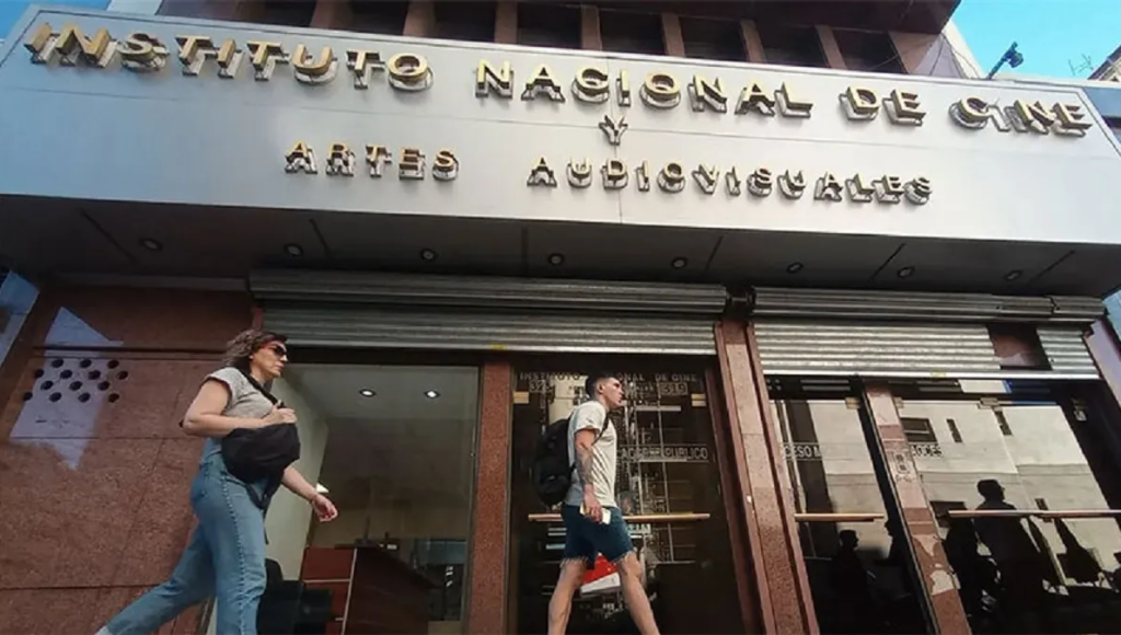 El Ejecutivo frenó la transferencia de las plataformas de CINE.AR y vuelve a ser gestionada por el INCAA