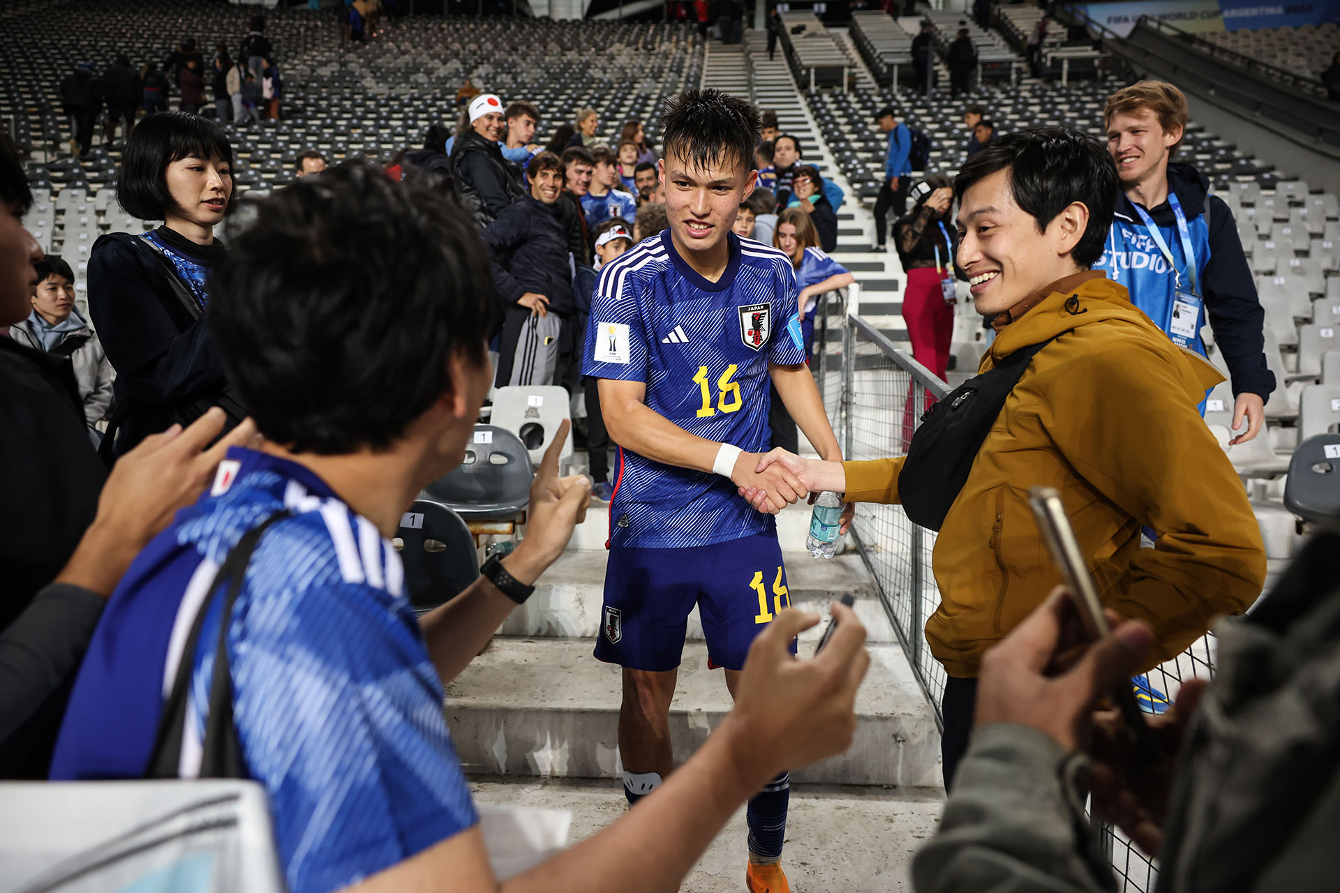 Niko Takahashi, el futbolista de la Sub 20 de Japón que podría jugar para Argentina: “Vivimos el Mundial de Qatar con mucha alegría”