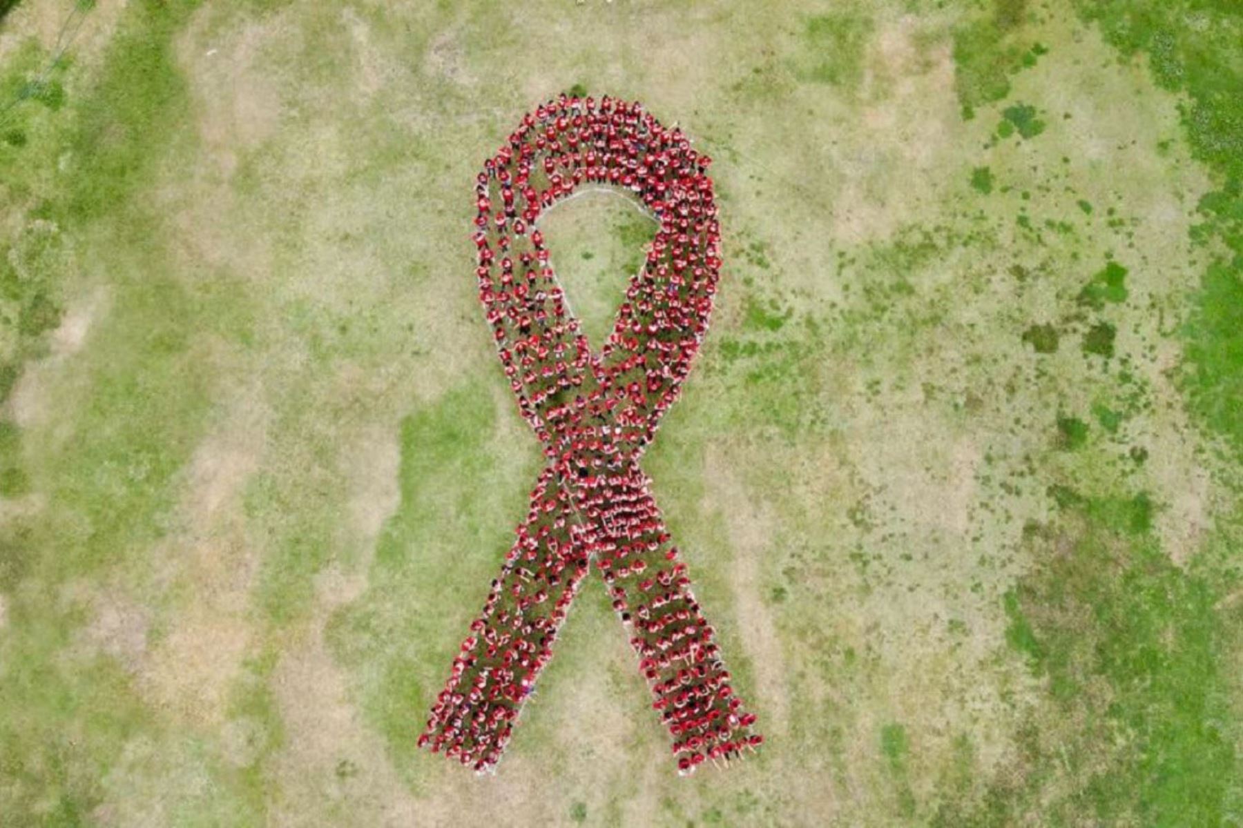 Lazo rojo, símbolo universal de la lucha contra el VIH - Ministerio de  Salud Publica y Bienestar Social