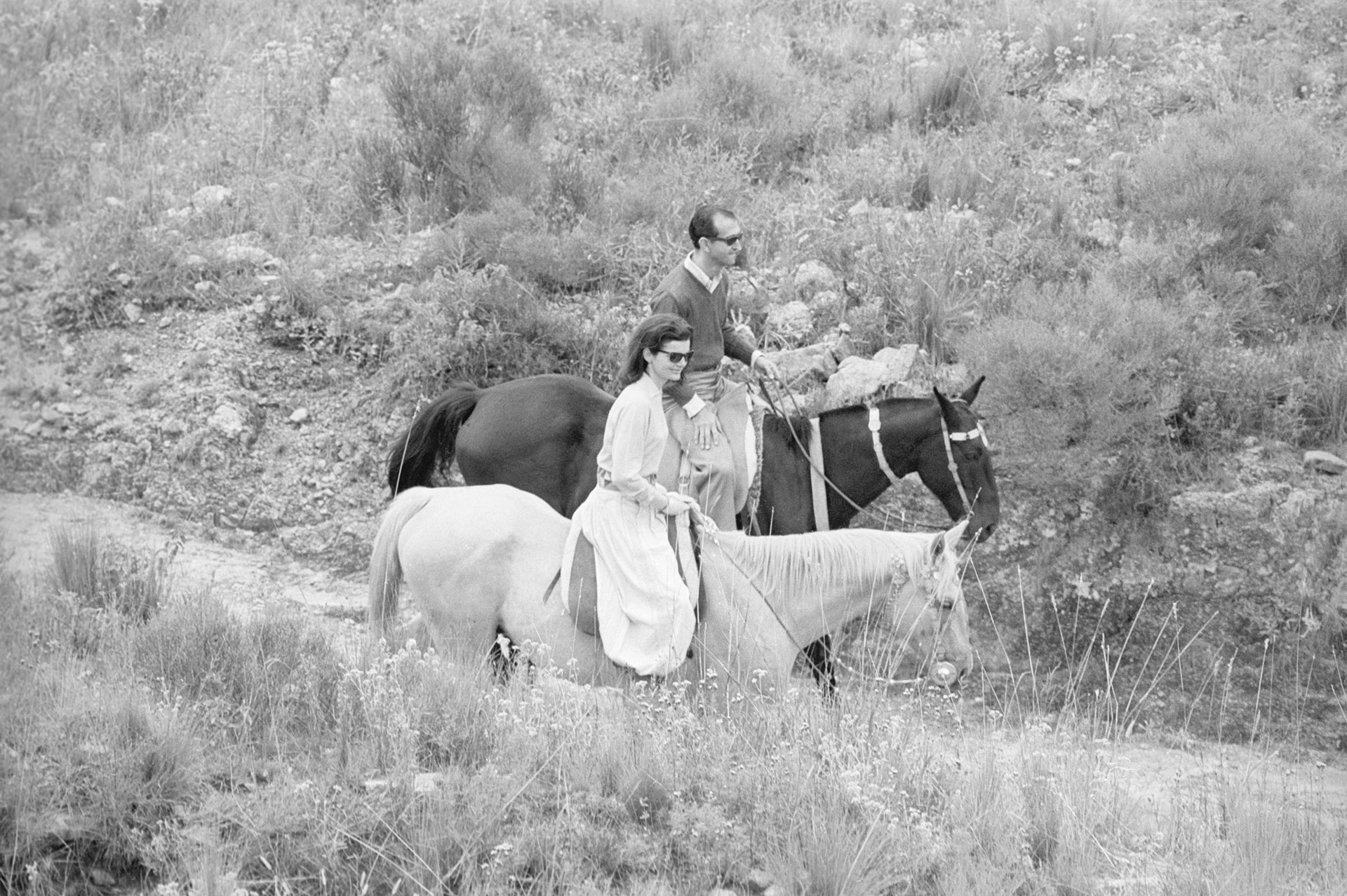 Jackie en un paseo a caballo por el campo de Ascochinga (Getty Images)