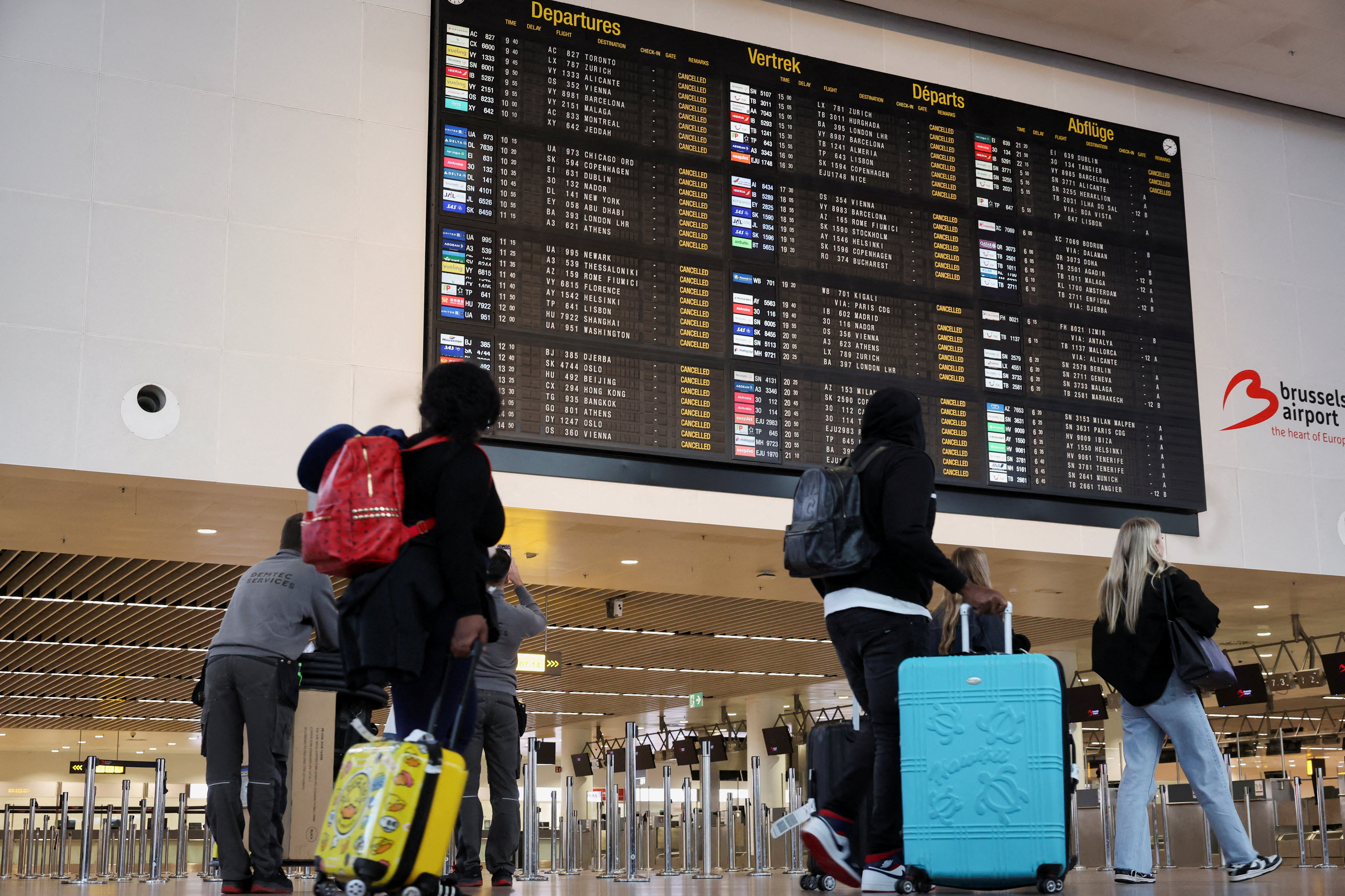Bélgica convocó una reunión urgente del Consejo de Seguridad por la incursión de drones en aeropuertos: “La amenaza es seria”