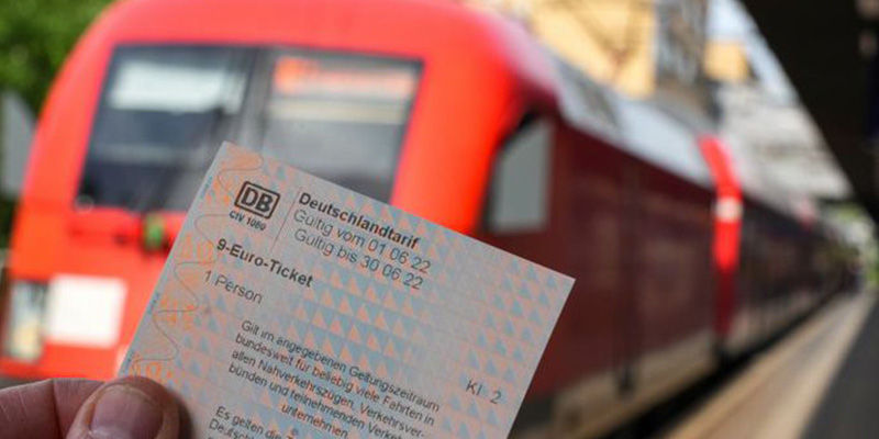 En Alemania se implementó durante tres meses una tarifa plana mensual de 9 euros para todo el transporte público; el costo habitual de un abono para un mes es de casi 86 euros. (Imagen: Gentileza Deutsche Bahn Personenverkehr)
