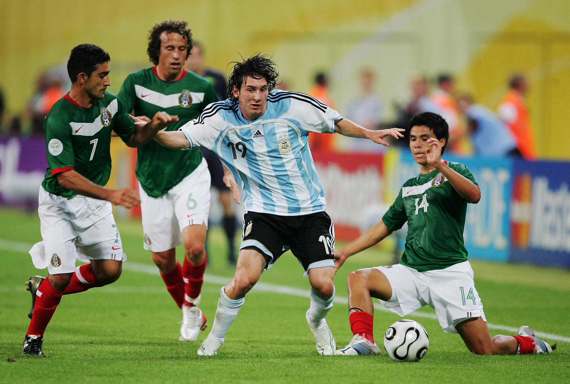 Messi podría superar a Maradona en cantidad de partidos jugados en Mundiales