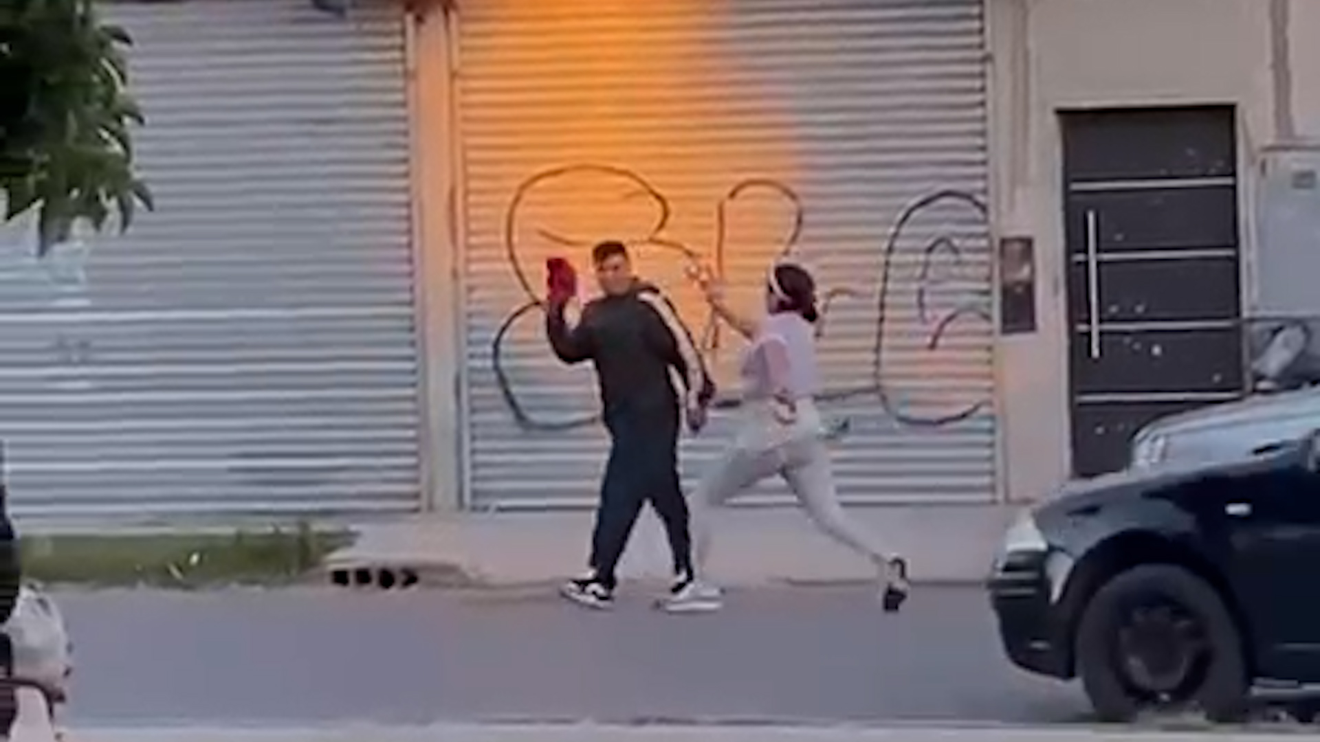 Plan para “sacar los dólares del colchón”: los puntos clave de la medida y qué deben hacer los contribuyentes