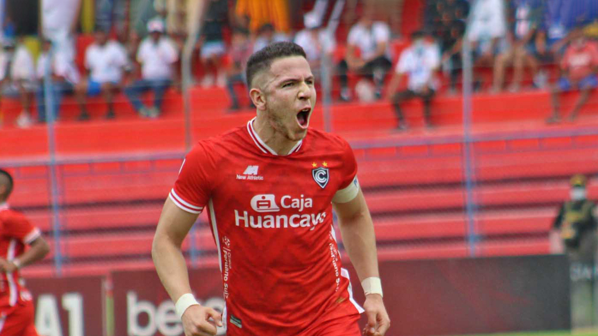 Adrián Ugarriza llegará a Sporting Cristal procedente de Cienciano.