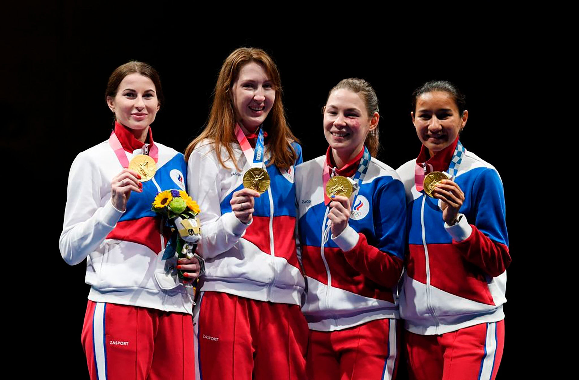 ROC women's foil team wins gold at the Tokyo Olympics 