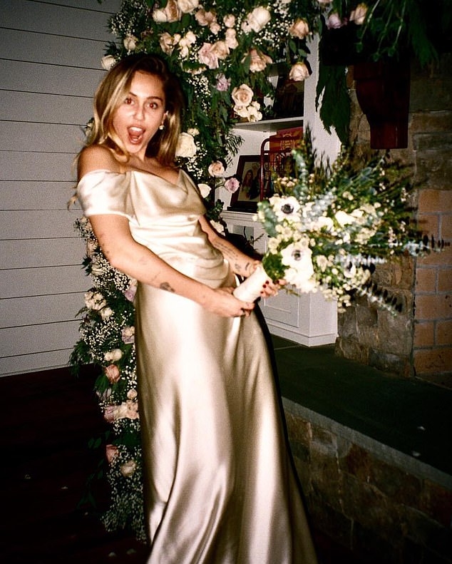 La imagen de Miley Cyrus el día de su casamiento