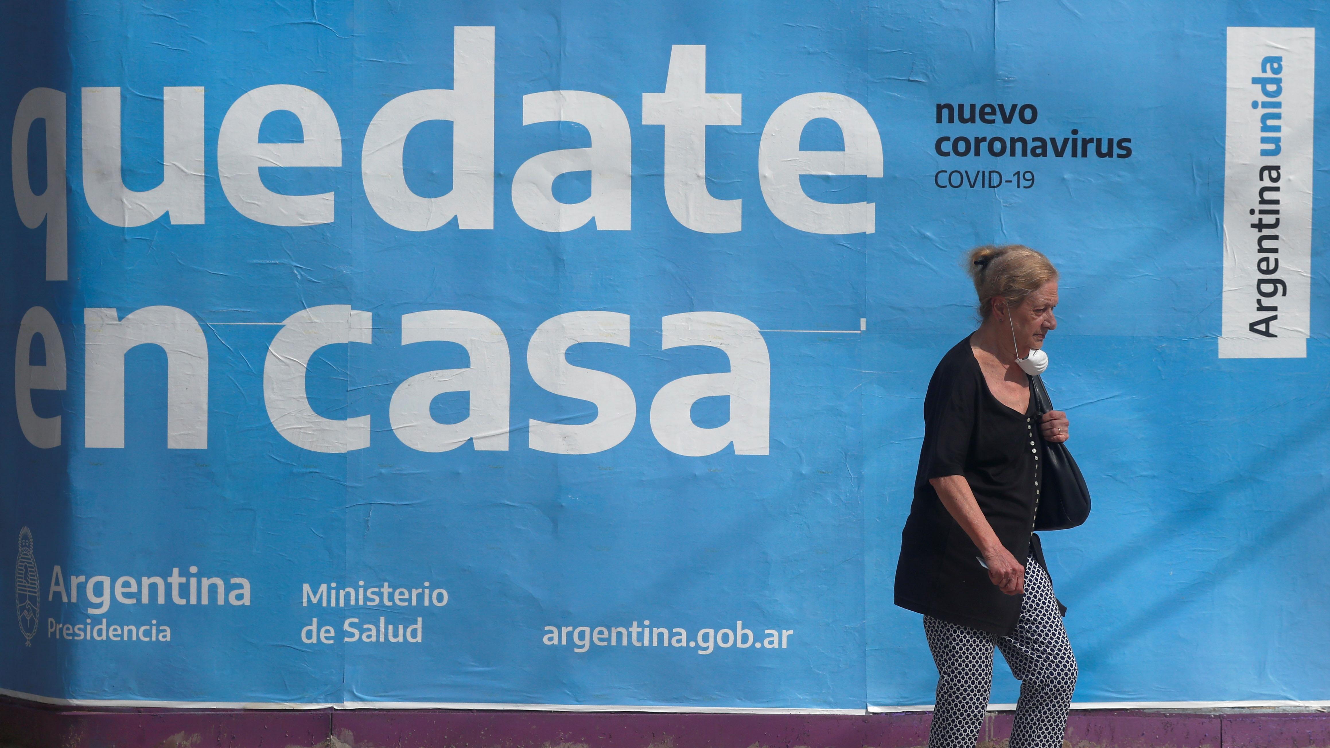 En los próximos días, el presidente anunciará una nueva postergación del final de la cuarentena para la región del AMBA, de los municipios de la provincia de Buenos Aires y de cinco departamentos del resto del país (Reuters)