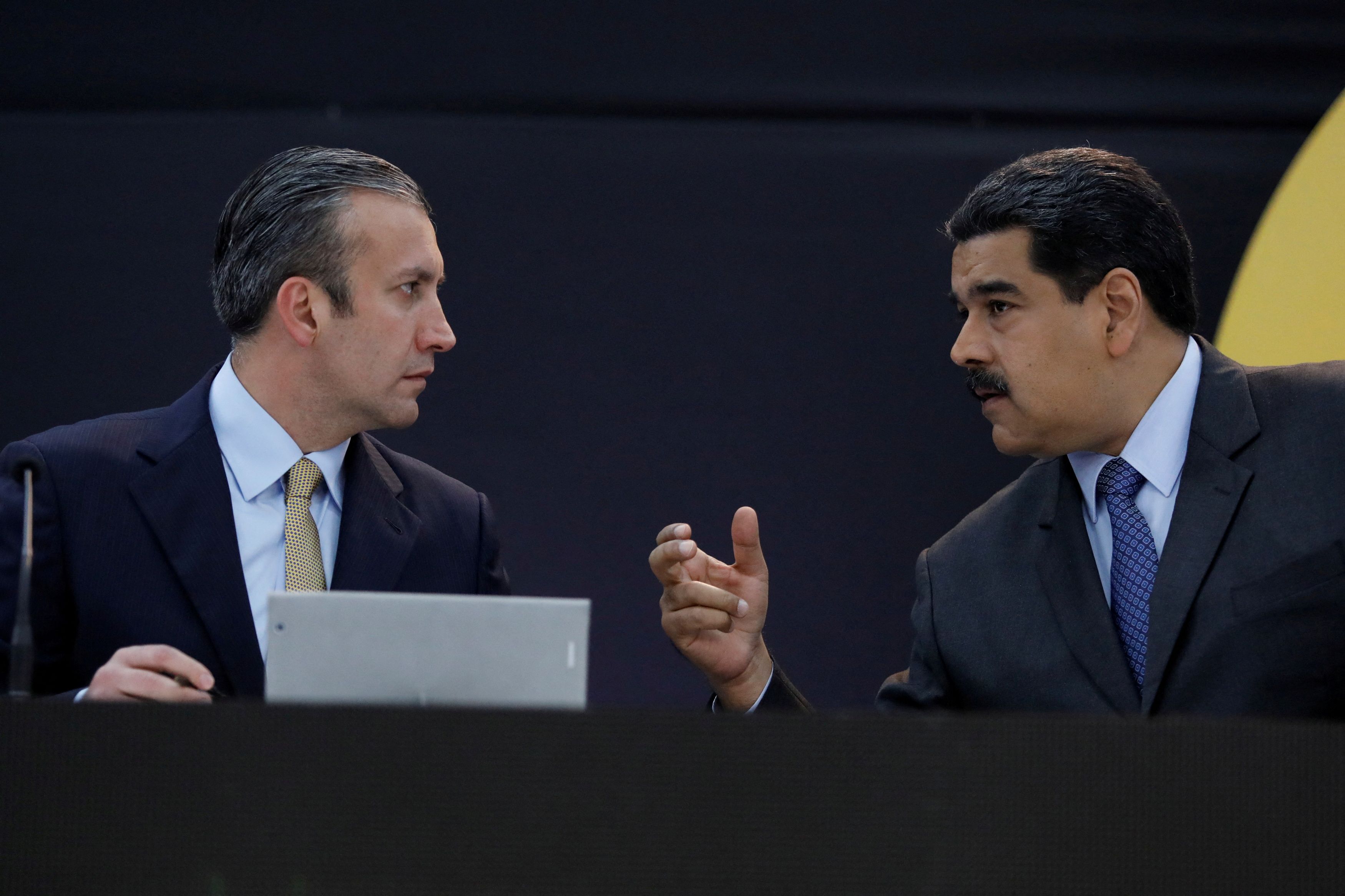 Tareck El Aissami declaró que renunció el 20 de marzo al cargo de ministro de Petróleo de Venezuela “en virtud de las investigaciones que se han iniciado sobre graves hechos de corrupción en PDVSA” (REUTERS/Marco Bello)