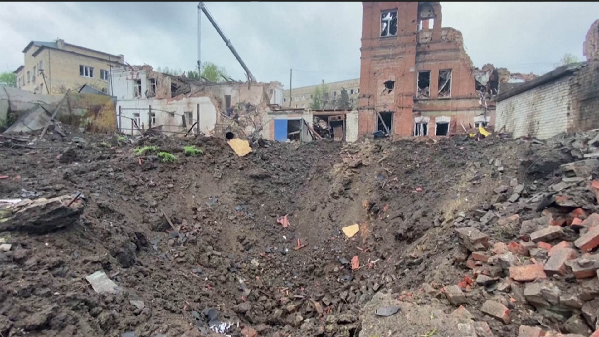 Un bombardeo ruso con misiles destruyó un museo en Ucrania y dejó al menos dos muertos