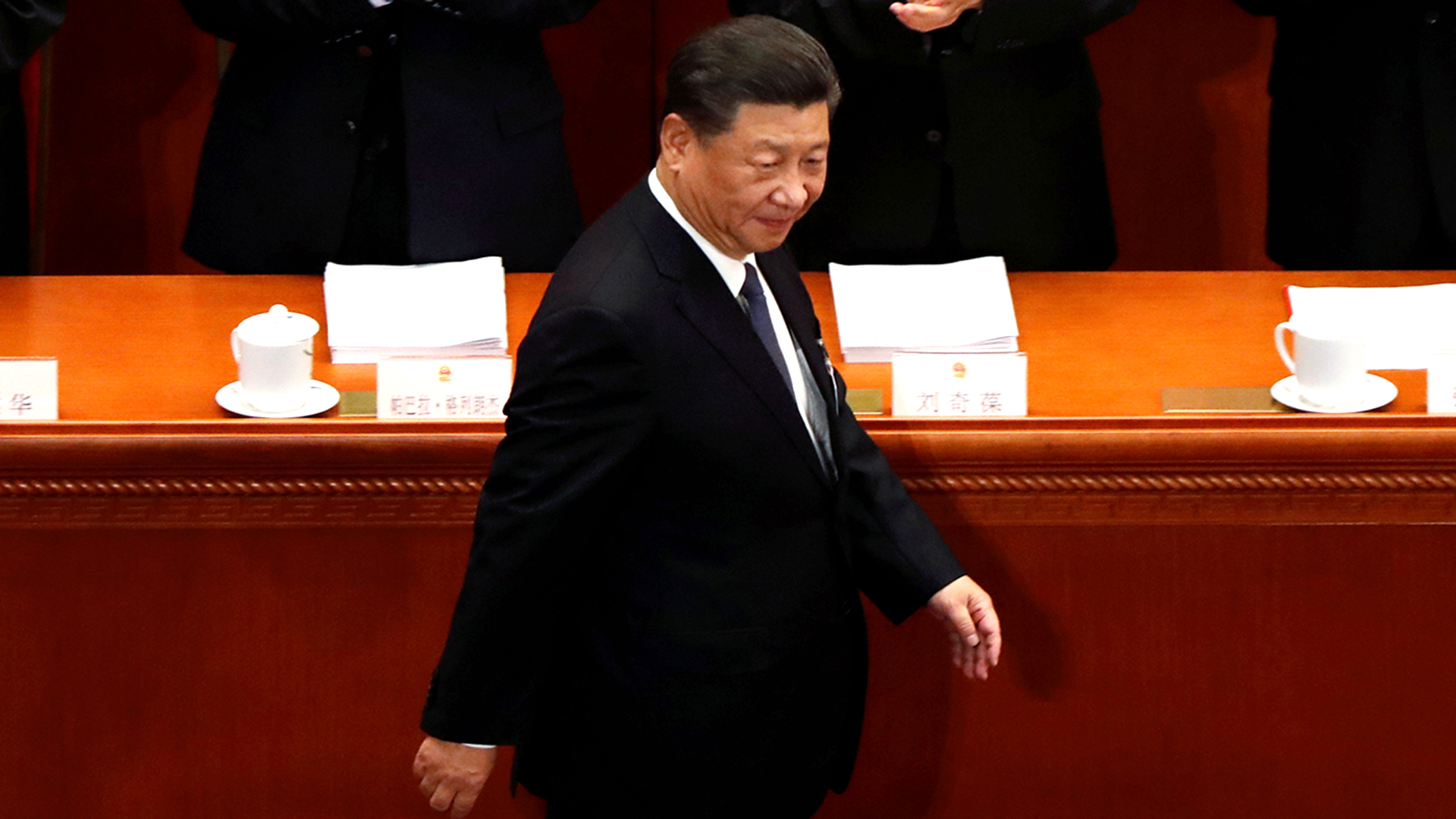 El jefe del régimen chino, Xi Jinping, pretende terminar con la democracia de Hong Kong y mantener el mismo control que tiene en el resto del país, sin margen para la disidencia (Reuters)