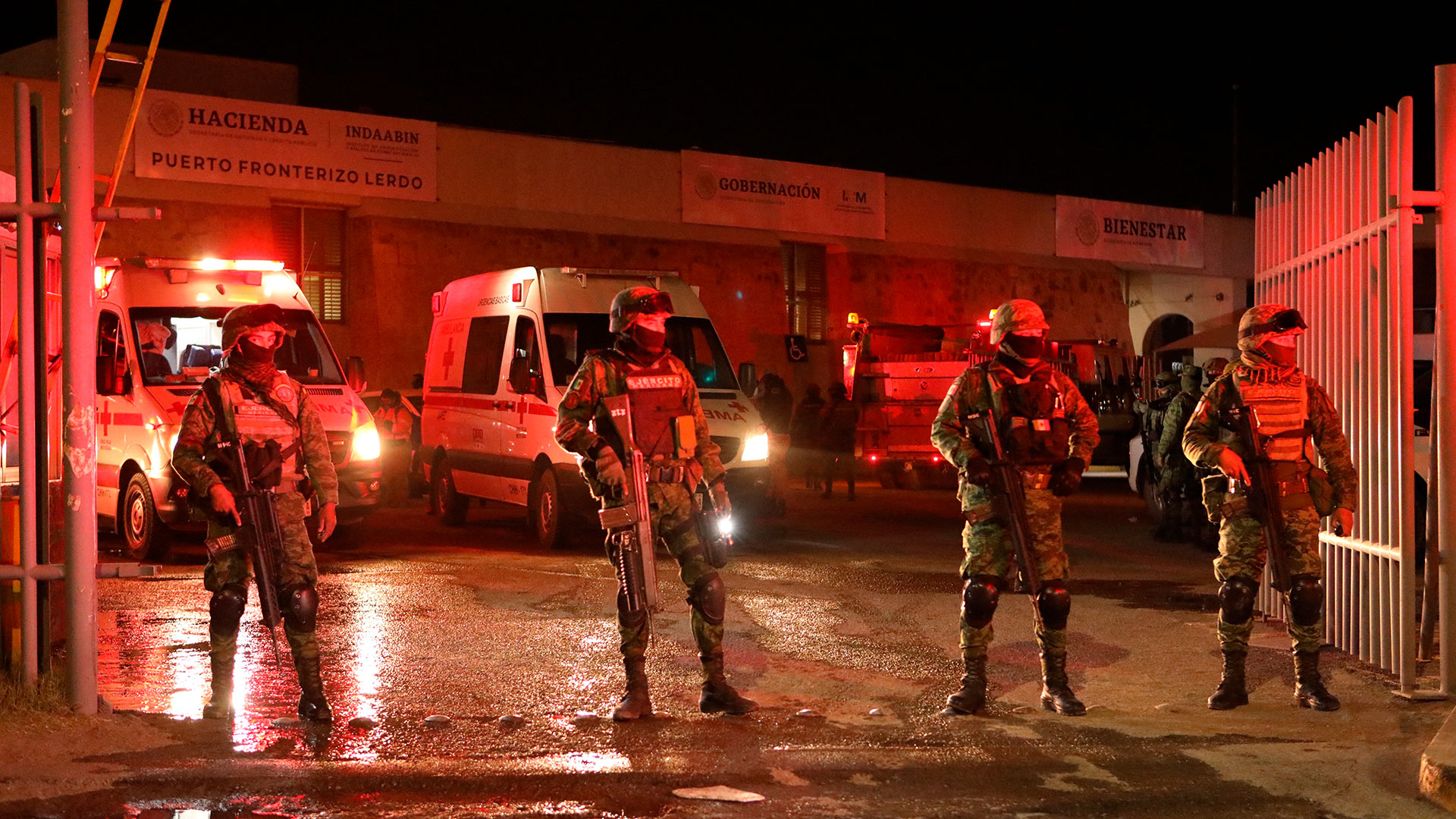 Los migrantes detenidos en Ciudad Juárez habían sido amenazados con su deportación. (HERIKA MARTINEZ / AFP)